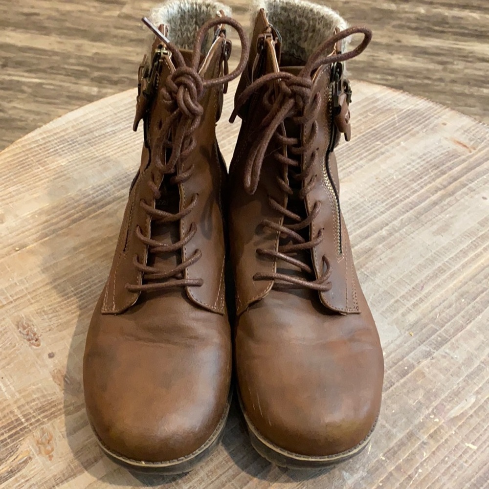 Torrid boot